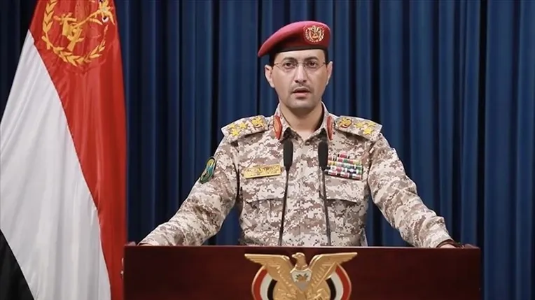 Xuuthiyiinta oo Badda Cas ku Weeraray Markab Dagaal oo uu Maraykanku Leeyahay.