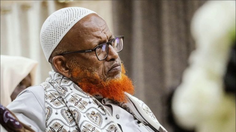Muxuu Sanadkan Dhamaadka ah ugu Qiimeysan Yahay Caalamka iyo Dowladda Fedaraalka.? [Wareysi]