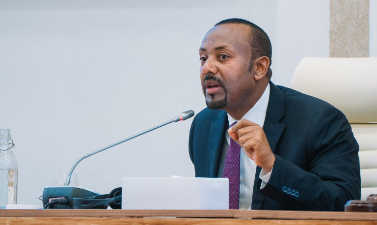 Abiy Axmad oo ku Dhawaaqay inuu Gabi Ahaanba Burburay Maamulkii Tigre.[DAHAGEYSO]