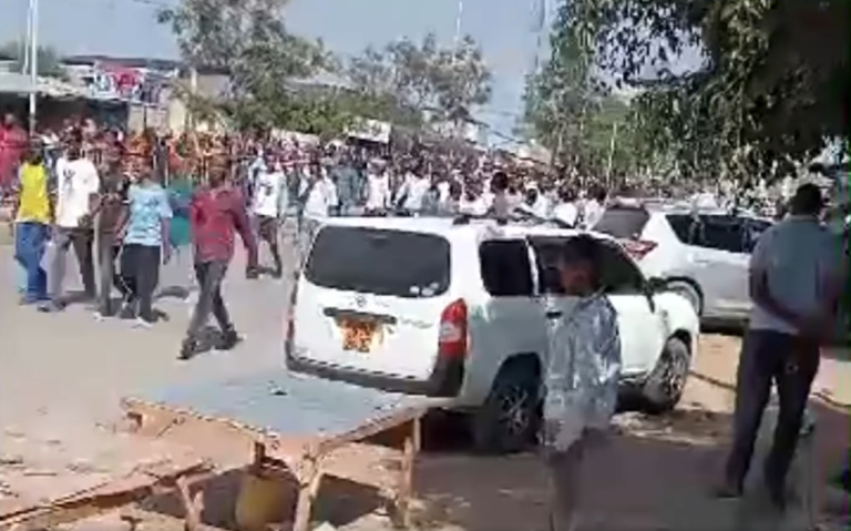 Dibadbaxyo iyo Iska Hor-imaadyo ka Dhacay Magaalada Mooyaale.[DHAGEYSO]