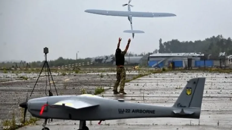 Ruushka oo Sheegay inuu Burburiyay Tobanaan Diyaarado Drones ah oo Lagu soo Weeraray.