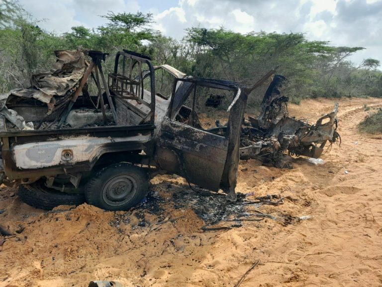 DEG DEG: ku Dhawaad 10 Asakri oo Katirsan Dowladda Fedaraalka oo ku Dhintay Qarax ka Dhacay Duleedka Wargaadhi.