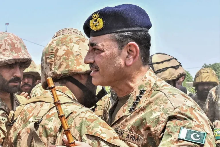 Maxay Tahay Halista Hindiya Kaga soo Wajahan Pakistan ee ay ka Cabsi Qabto New Delhi?[WARBIXIN]